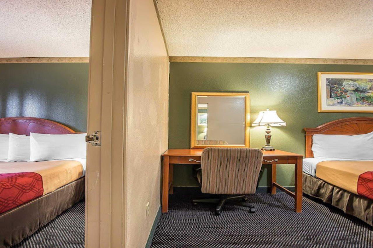 Econo Lodge Anaheim North Eksteriør billede