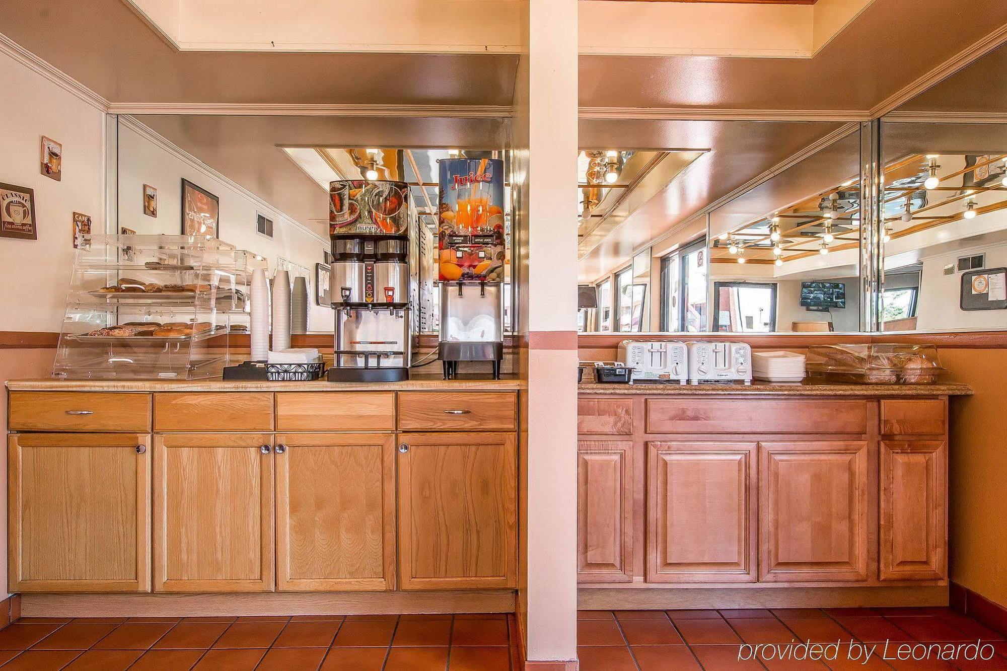 Econo Lodge Anaheim North Eksteriør billede